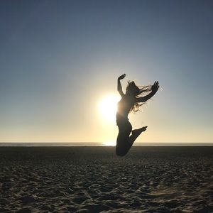 Meet your Posher, Alma